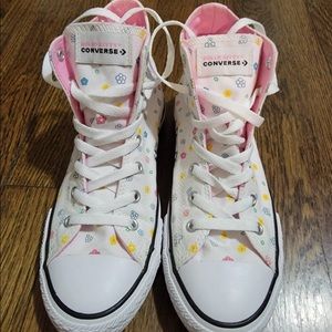 Hello Kitty High Top Converse